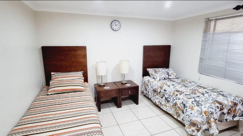 2 Bedroom Property for Sale in De Bakke Western Cape